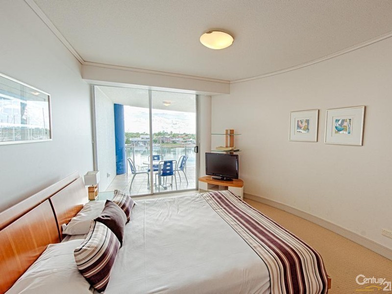 208/13 Nicklin Way, Minyama QLD 4575