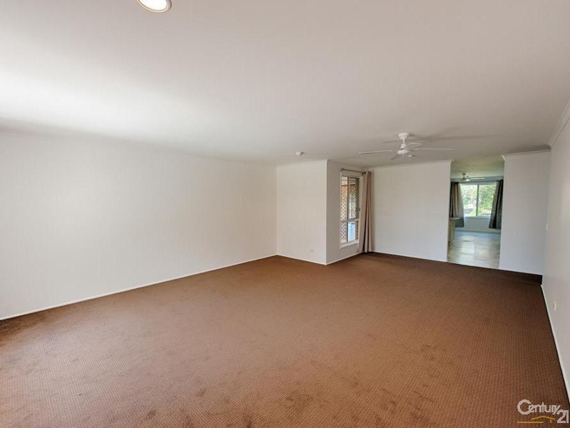 337 Bradman Avenue, Maroochydore QLD 4558