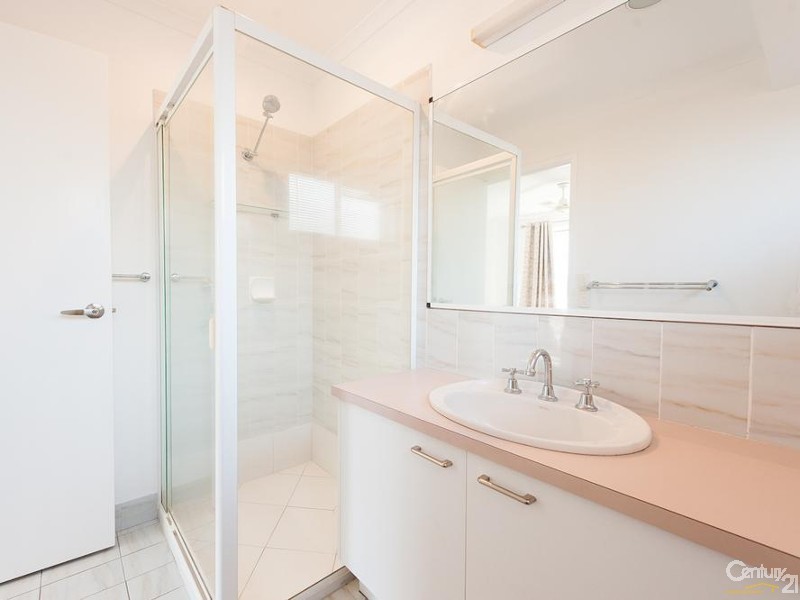 337 Bradman Avenue, Maroochydore QLD 4558