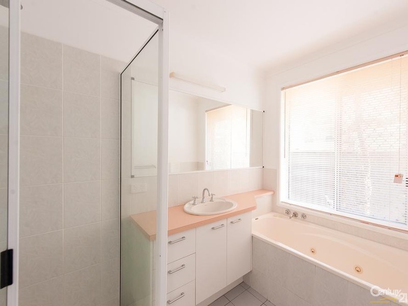 337 Bradman Avenue, Maroochydore QLD 4558