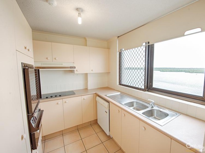 40/150 Duporth Avenue, Maroochydore QLD 4558