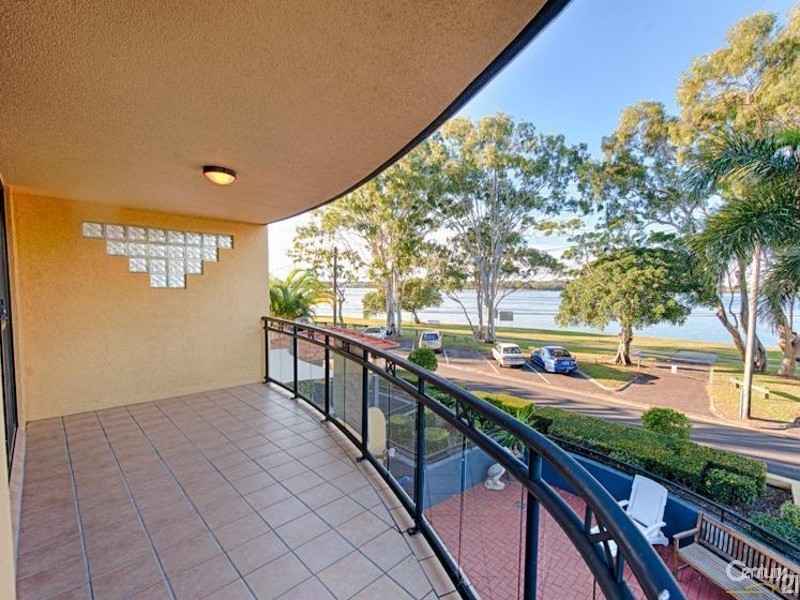 4/24 Picnic Point Esplanade, Maroochydore QLD 4558