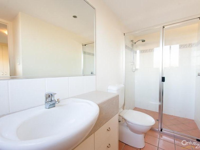 4/24 Picnic Point Esplanade, Maroochydore QLD 4558