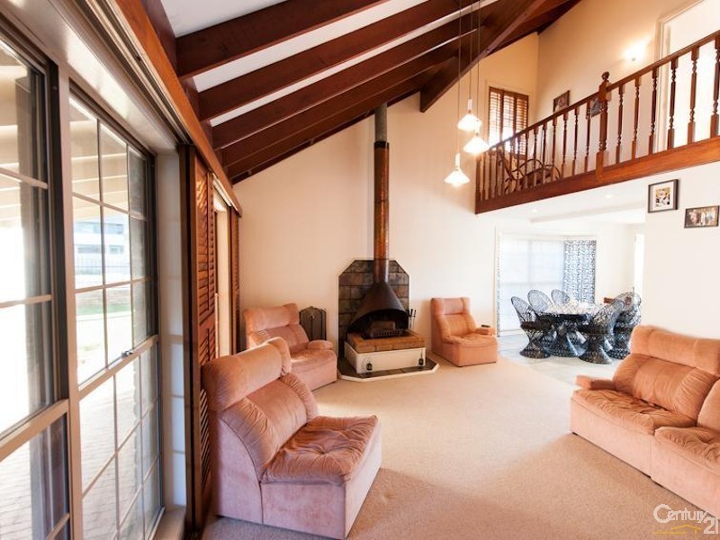 74 Amarina Avenue, Mooloolaba QLD 4557