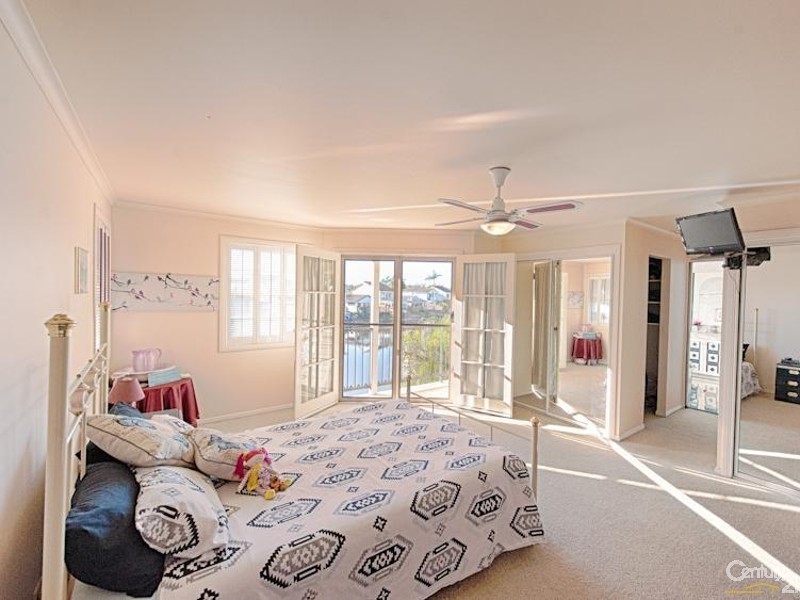 74 Amarina Avenue, Mooloolaba QLD 4557