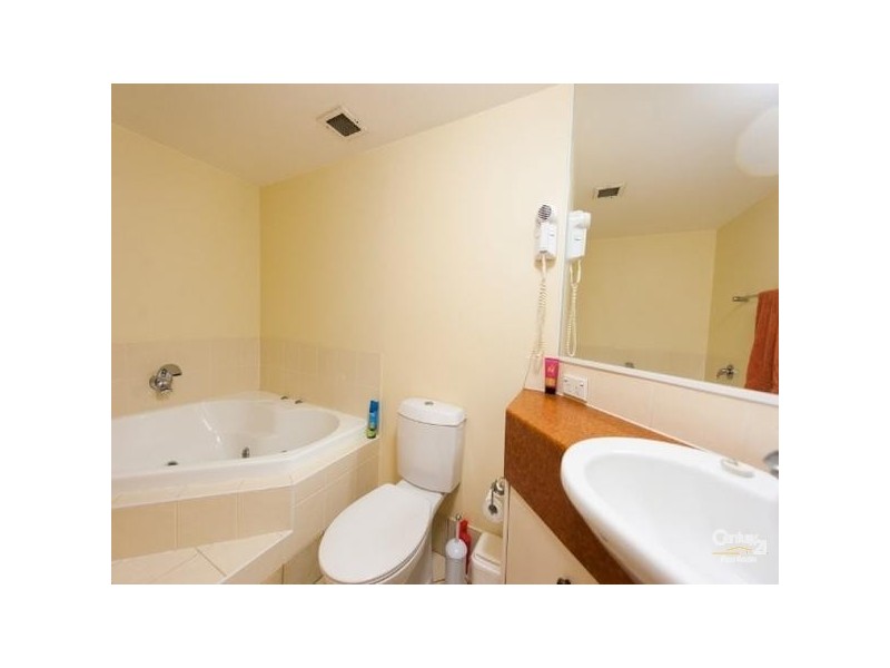 Alexandra Headland QLD 4572