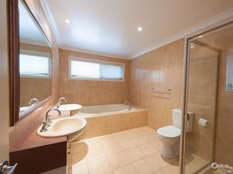 9 Camfield Street, Alexandra Headland QLD 4572