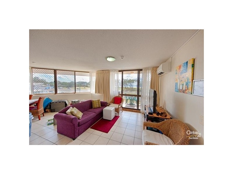 2 Maroubra Street, Maroochydore QLD 4558