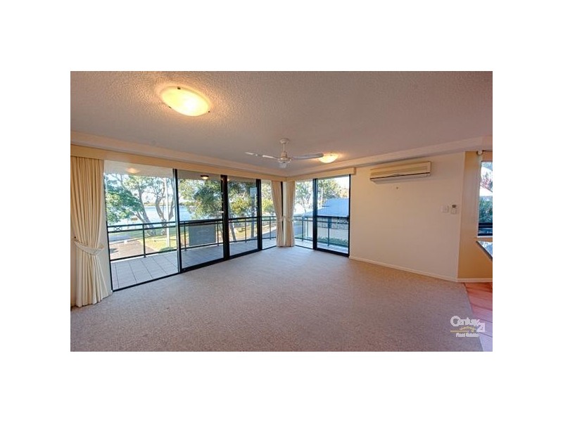 24 Picnic Point Esplanade, Maroochydore QLD 4558