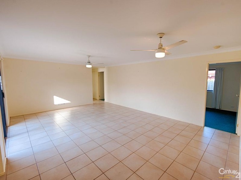 44 Escolar Drive, Mountain Creek QLD 4557