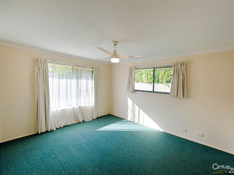44 Escolar Drive, Mountain Creek QLD 4557