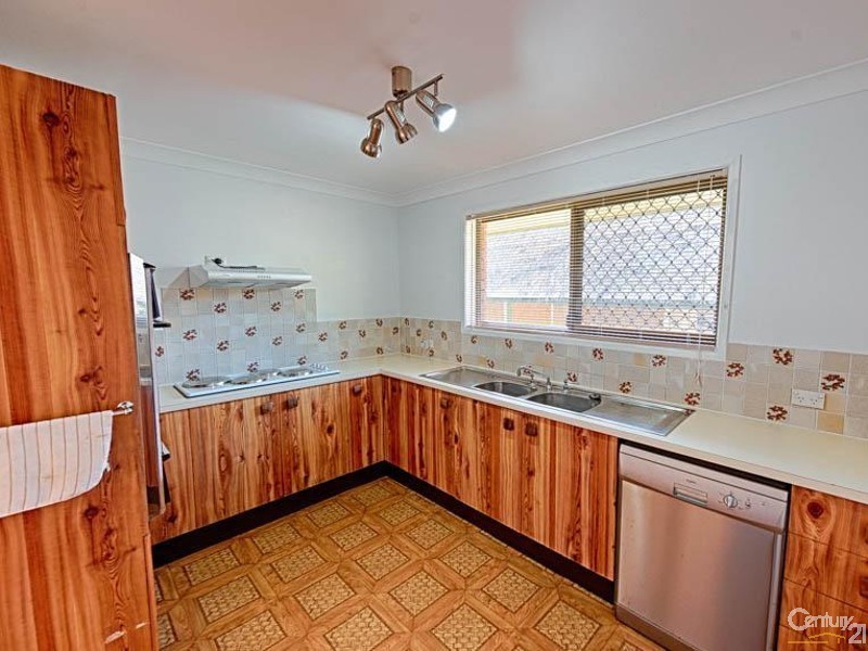 1 Coryule Street, Battery Hill QLD 4551