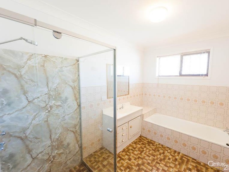 1 Coryule Street, Battery Hill QLD 4551