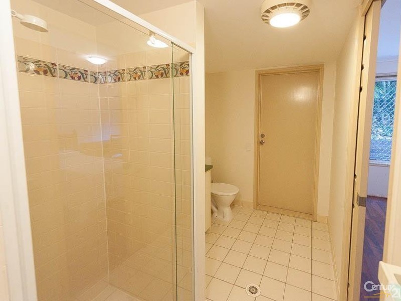 2/17 Radiata Drive, Maroochydore QLD 4558