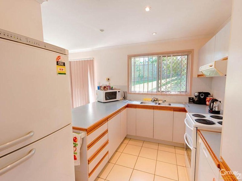 2/15 Pindari Street, Maroochydore QLD 4558