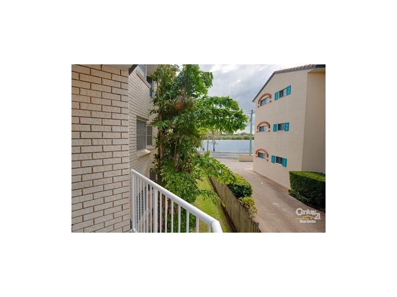 205 Bradman Avenue, Maroochydore QLD 4558