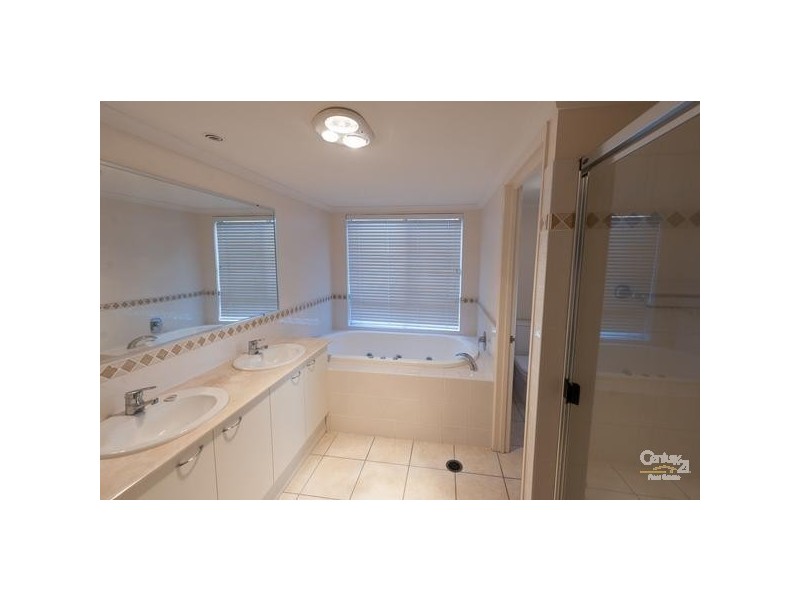 4 Baden Powell Street, Maroochydore QLD 4558