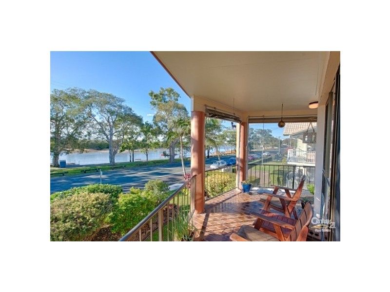 39 Bradman Avenue, Maroochydore QLD 4558