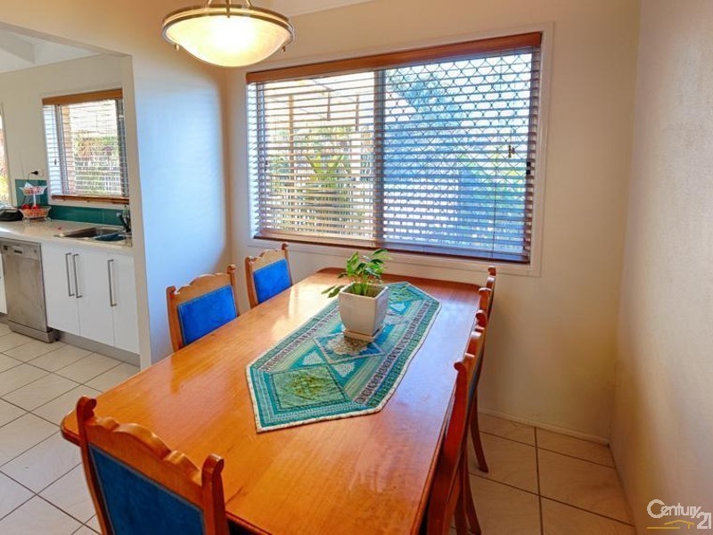 25 Millwell Road, Maroochydore QLD 4558