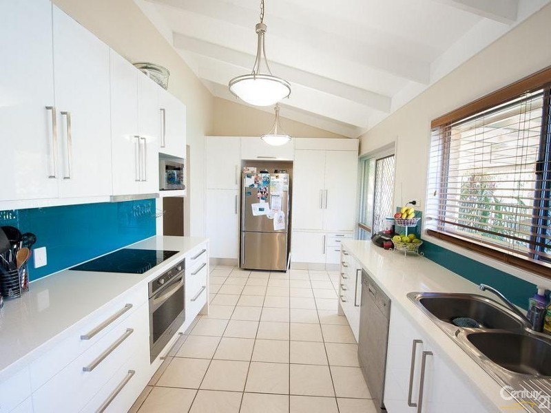 25 Millwell Road, Maroochydore QLD 4558