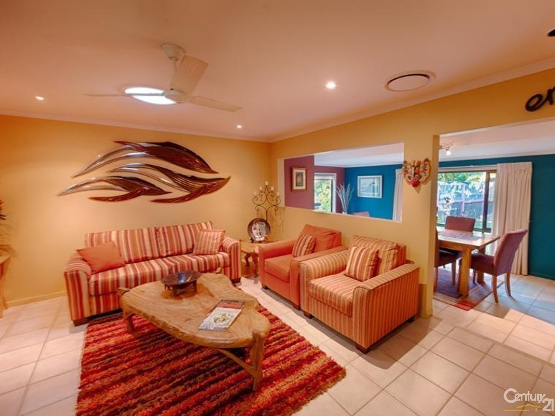 12 Valley View Rise, Mooloolah Valley QLD 4553