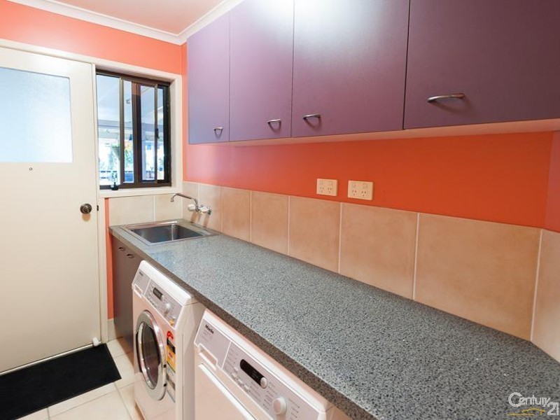 12 Valley View Rise, Mooloolah Valley QLD 4553