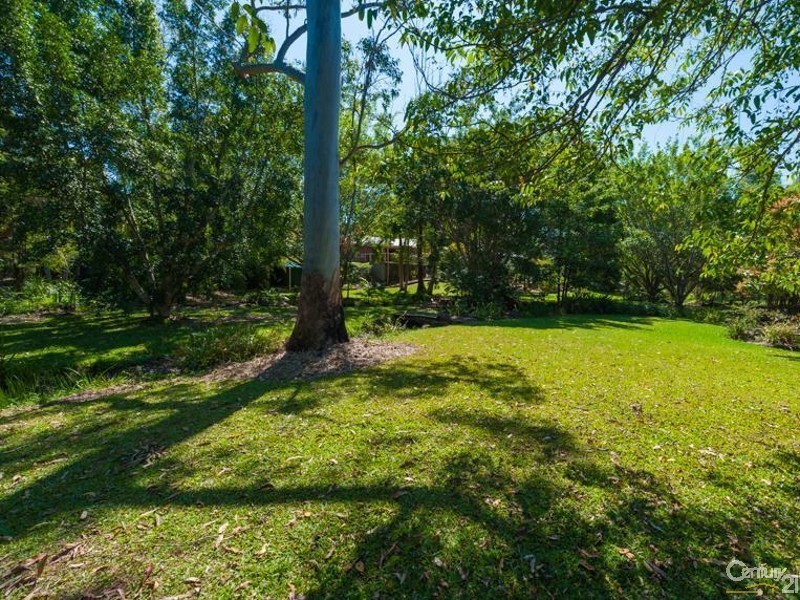 12 Valley View Rise, Mooloolah Valley QLD 4553