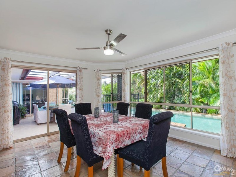 8 Curtis Court, Little Mountain QLD 4551