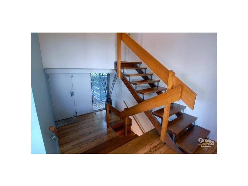 50 Tantula Road East, Alexandra Headland QLD 4572