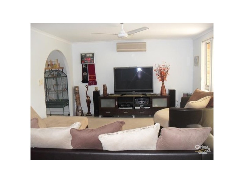 62 Lapoinya Crescent, Buddina QLD 4575