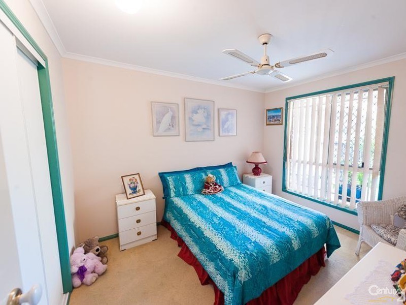 32 Village Way, Little Mountain QLD 4551