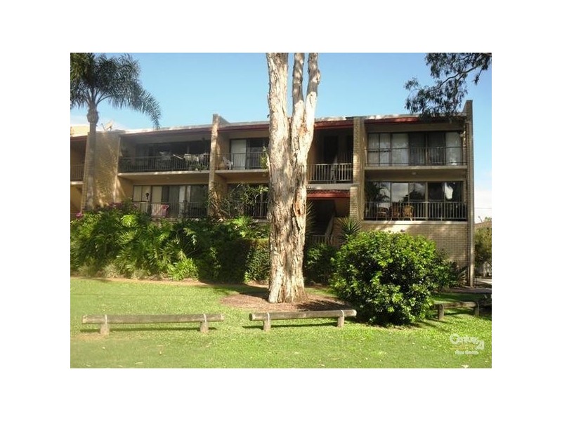 8/77 Bradman Avenue, Maroochydore QLD 4558