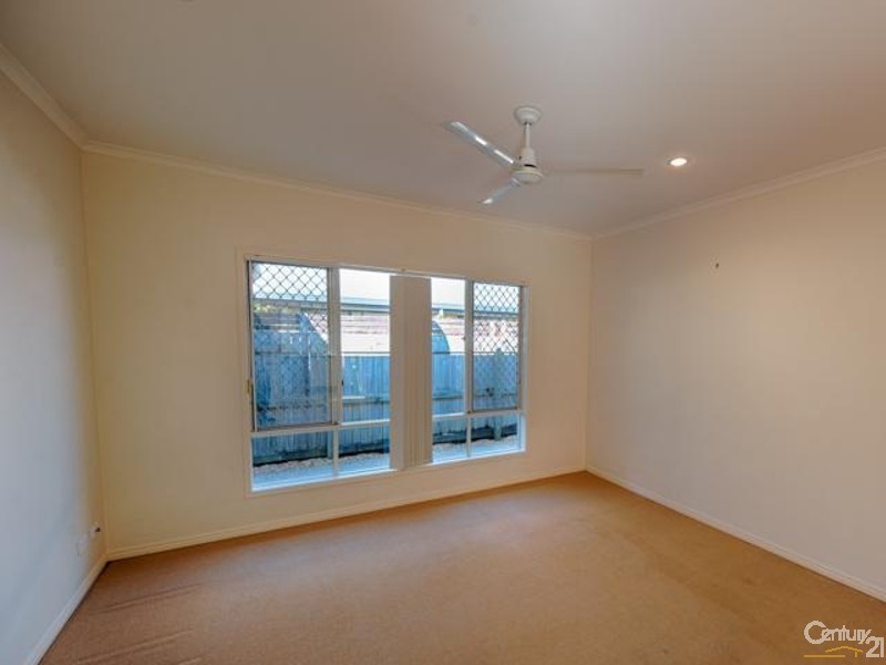 3 Irving Place, Sippy Downs QLD 4556