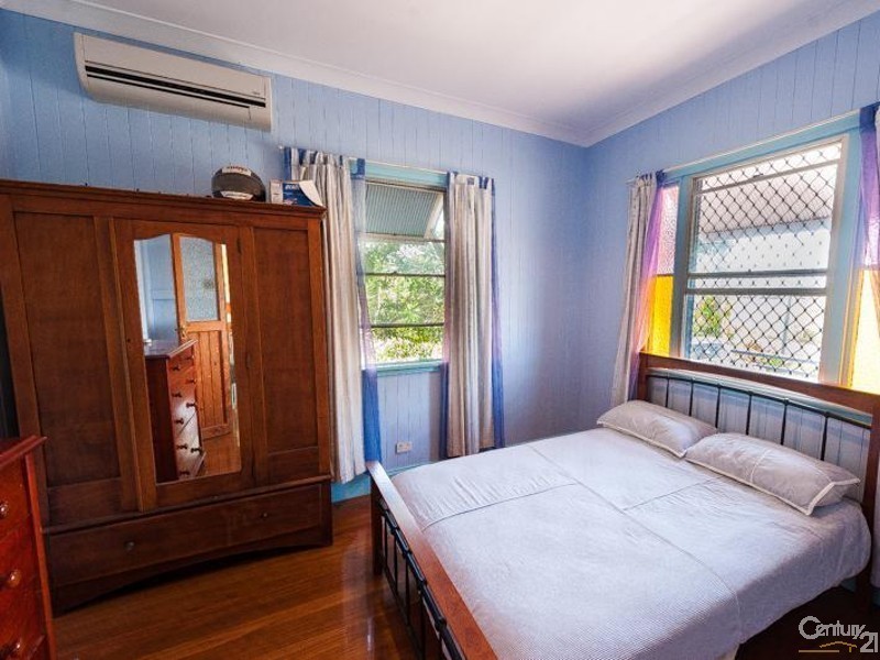 147 Bradman Avenue, Maroochydore QLD 4558