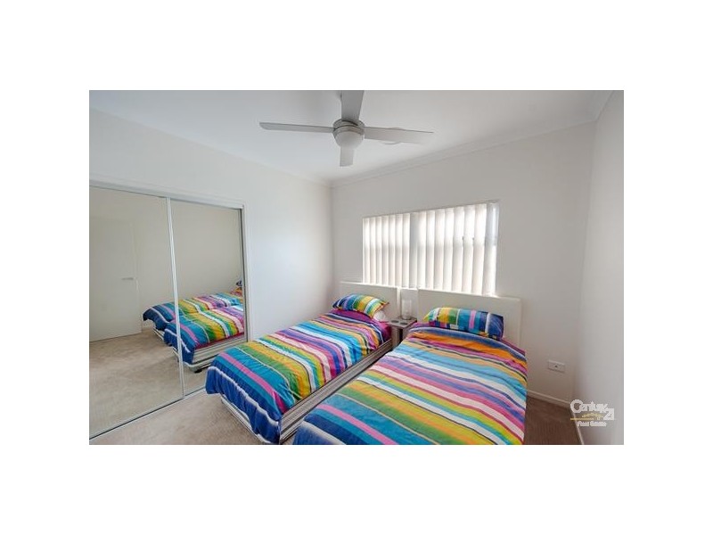 299 Bradman Avenue, Maroochydore QLD 4558