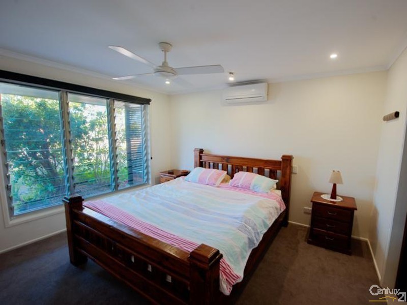 52 Balyarta Crescent, Mooloolaba QLD 4557