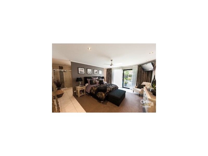 16  Sauger Court, Mountain Creek QLD 4557