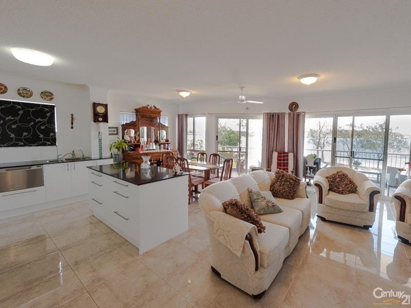 3/97 Bradman Avenue, Maroochydore QLD 4558