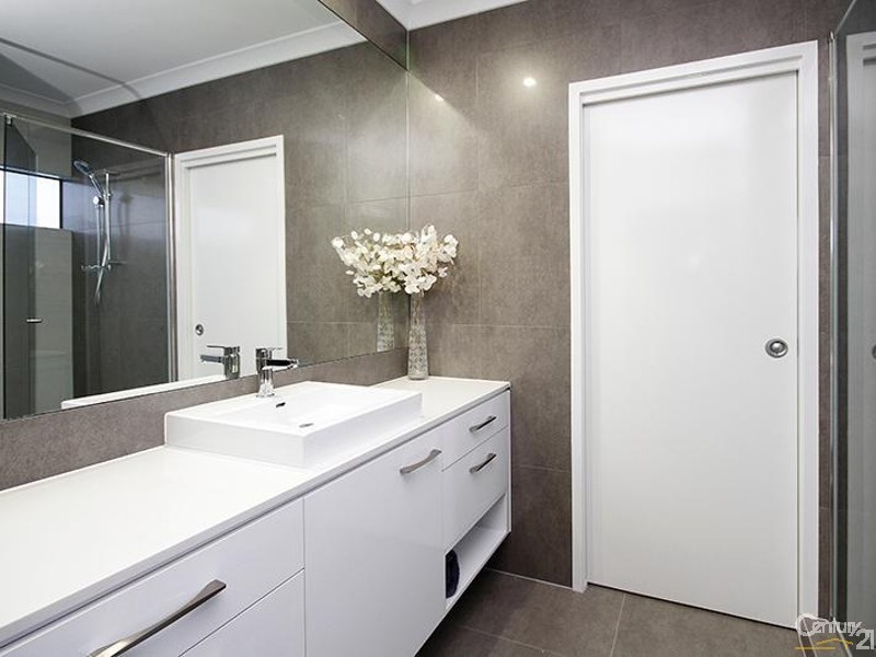 49 Pepper Tree Circuit off Trinder Avenue, Maroochydore QLD 4558