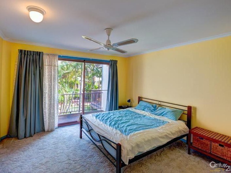 3/7 Fifth Avenue, Maroochydore QLD 4558