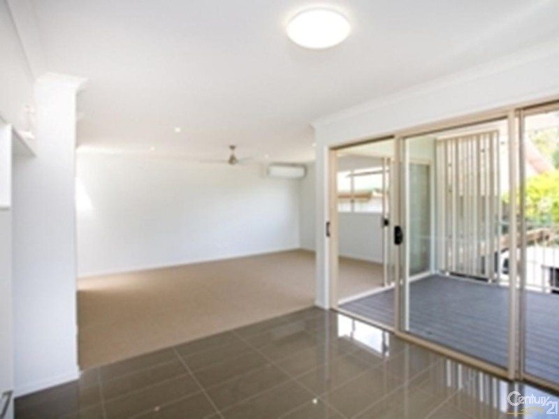 55 Second Avenue, Maroochydore QLD 4558