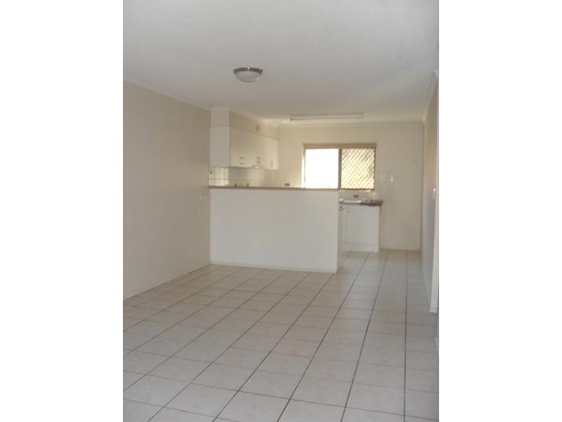 32 Goonawarra Drive, Mooloolaba QLD 4557