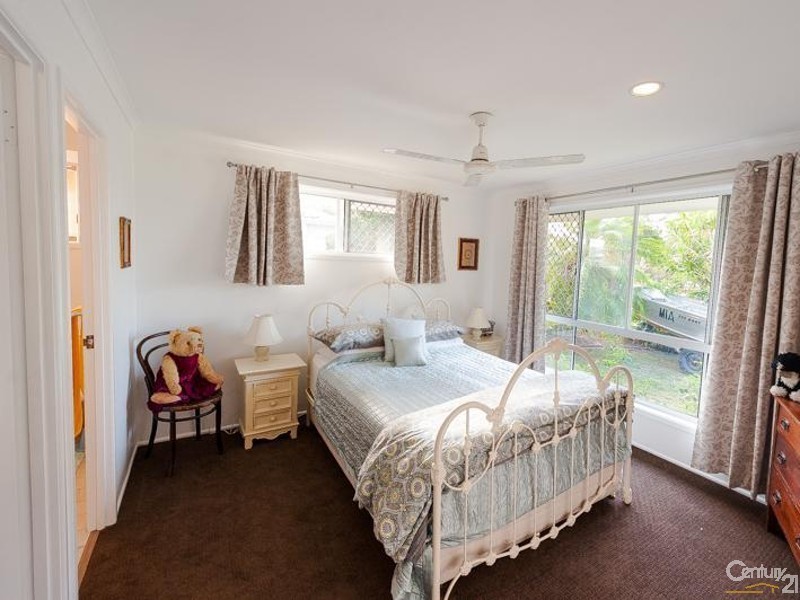 337 Bradman Avenue, Maroochydore QLD 4558