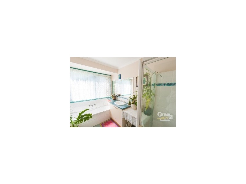32 Village Way, Little Mountain QLD 4551