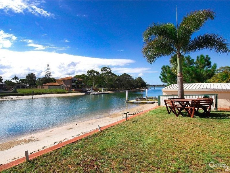 6 Swinbourne Lane, Maroochydore QLD 4558