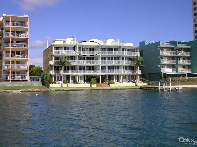 12/140 Duporth Avenue, Maroochydore QLD 4558