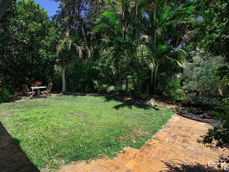 85 Oceanic Drive, Warana QLD 4575