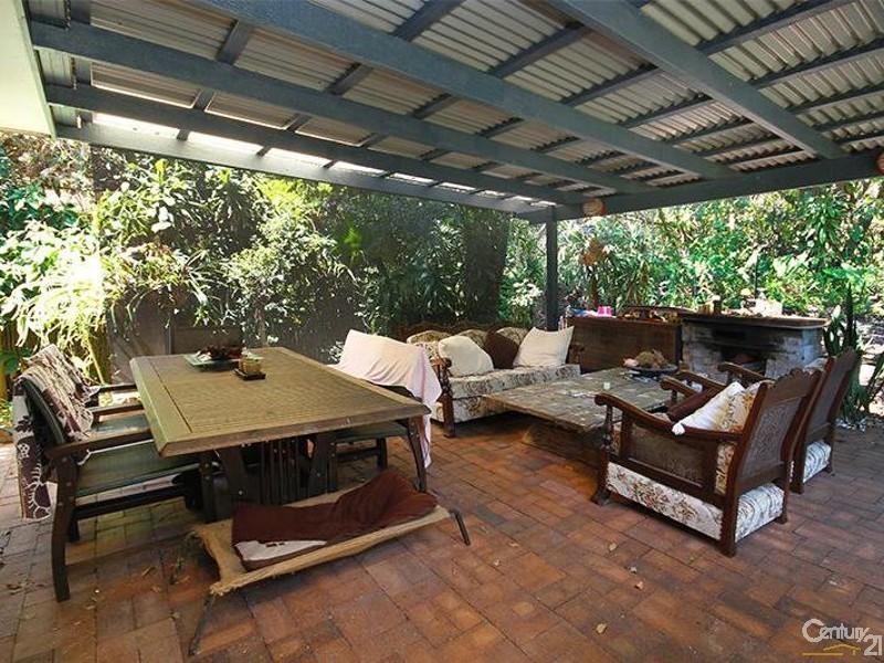 85 Oceanic Drive, Warana QLD 4575