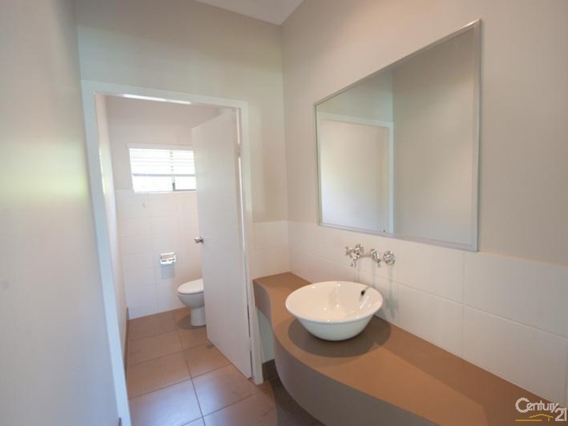 205 Upper Rosemount Road, Rosemount QLD 4560