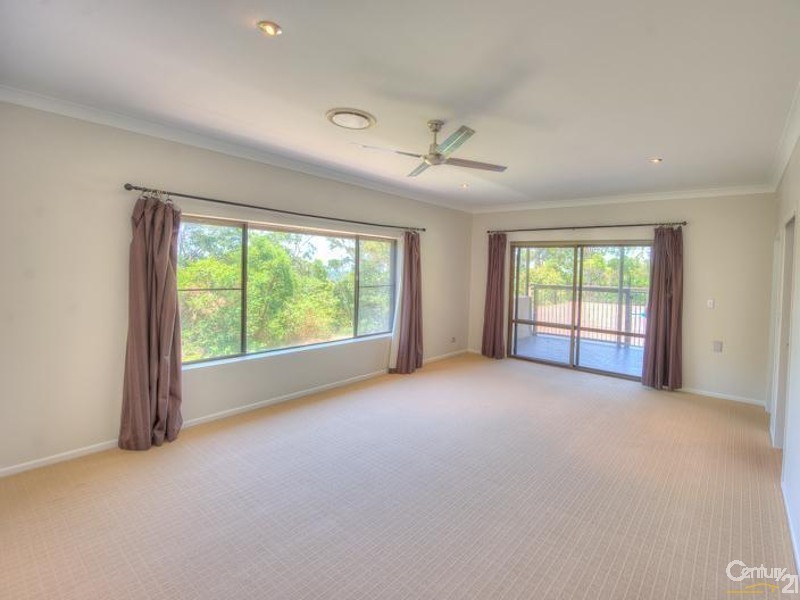 205 Upper Rosemount Road, Rosemount QLD 4560